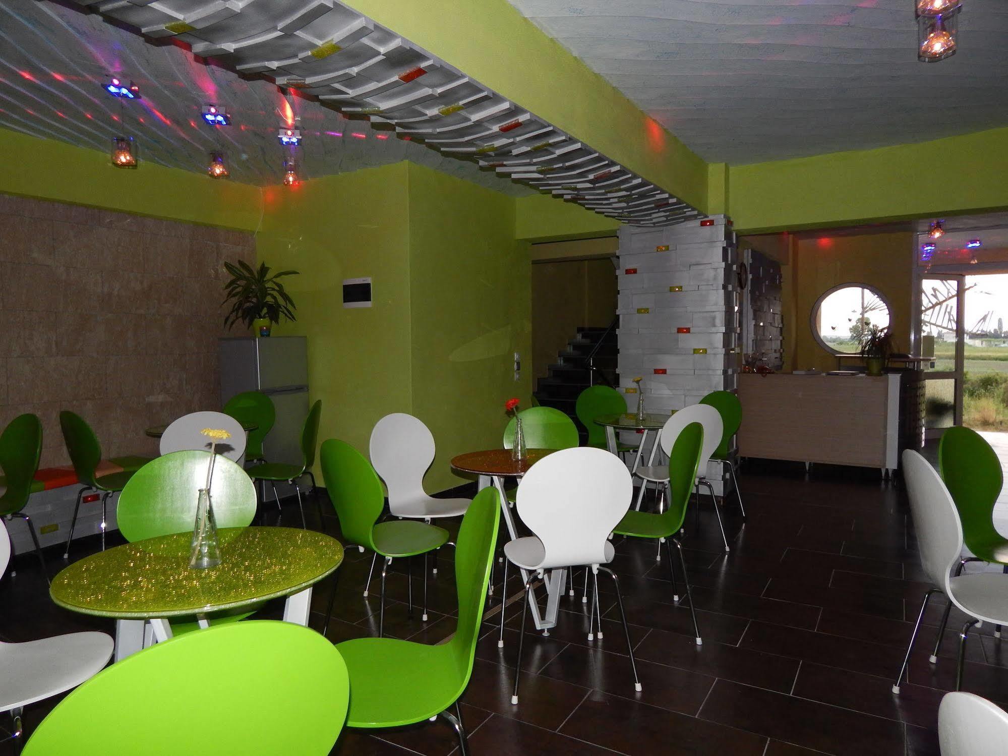 Lilalo Ηotel Paralia Katerinis Ngoại thất bức ảnh