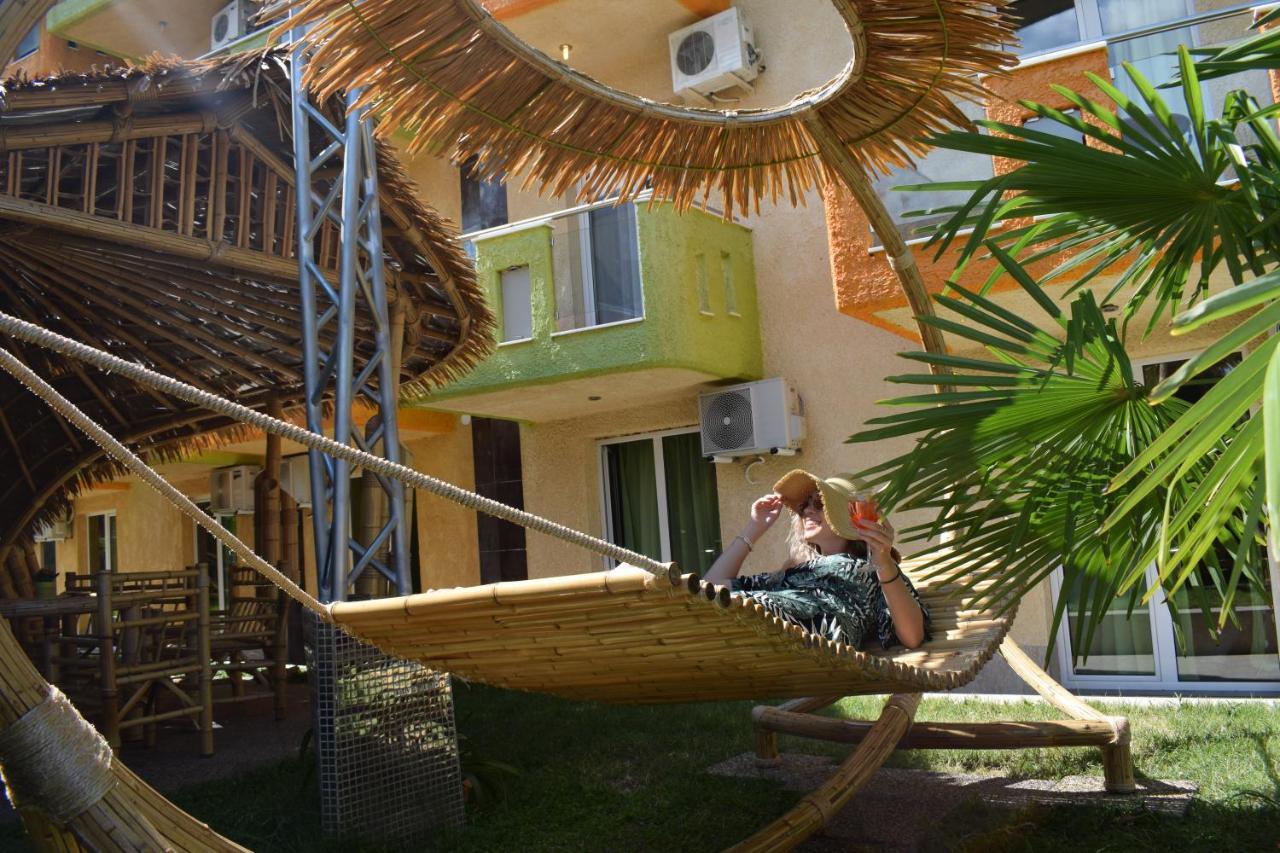 Lilalo Ηotel Paralia Katerinis Ngoại thất bức ảnh